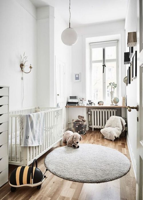 chambre d'enfant dans appartement ancien