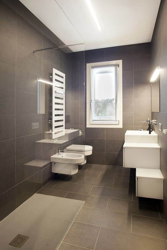 salle de bains moderne taupe