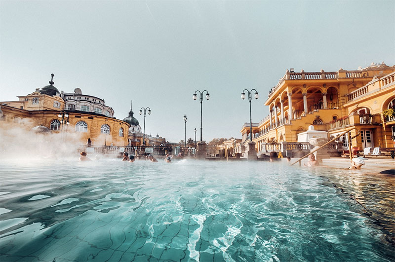 bain thermal Széchenyi Budapest