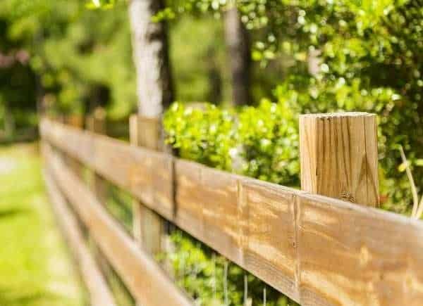 clôture en bois
