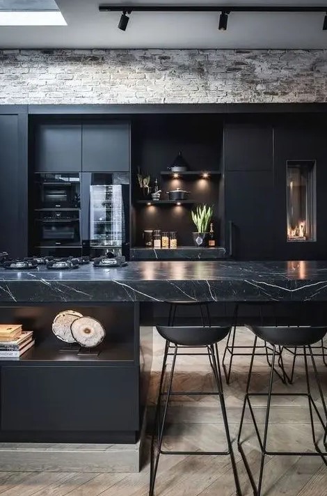 ilot de cuisine en marbre noir