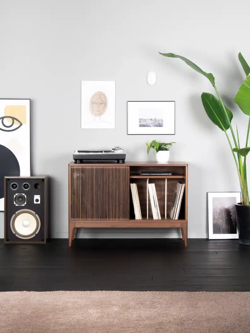 meuble en bois design pour platine vinyle