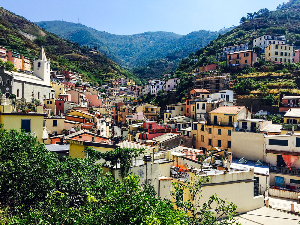 village Riomaggiore cinque terre italie