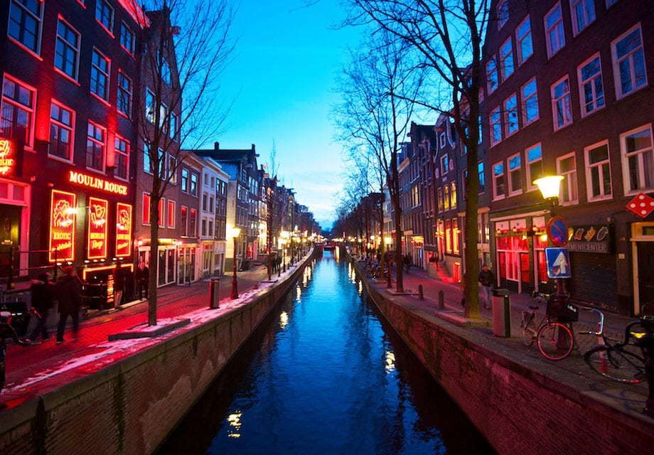 red-light-district-amsterdam